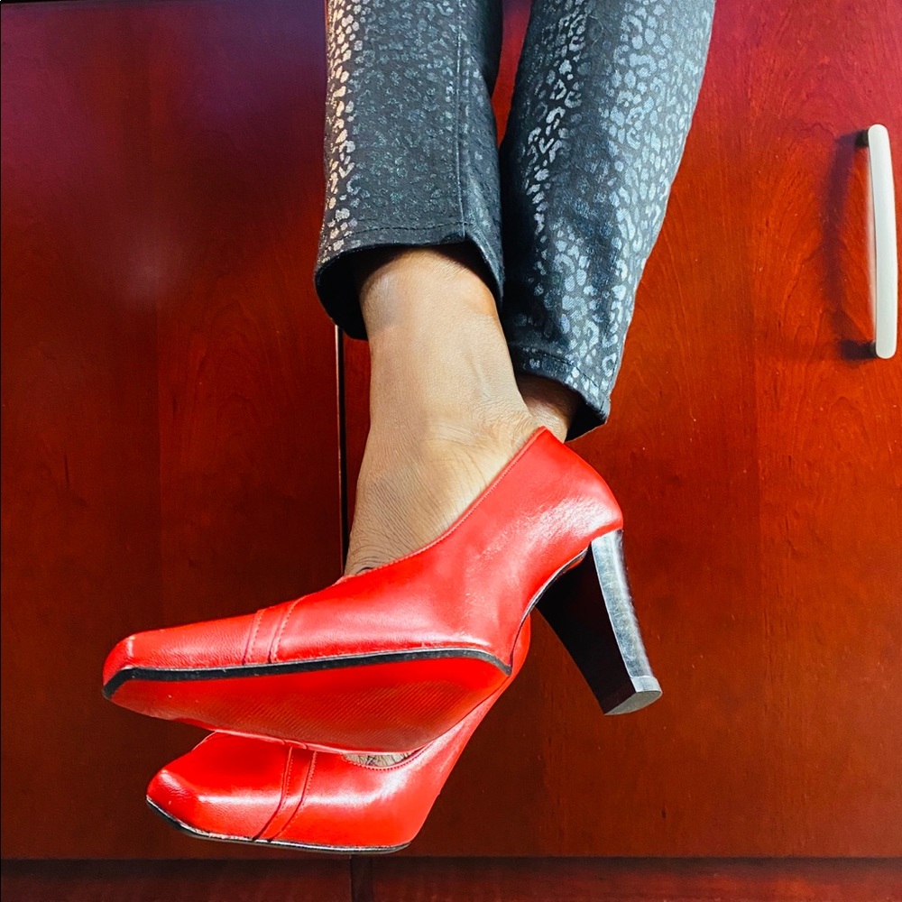 Ivan Troy Ami Red Italian Leather Women Pump - Picture 3 of 7